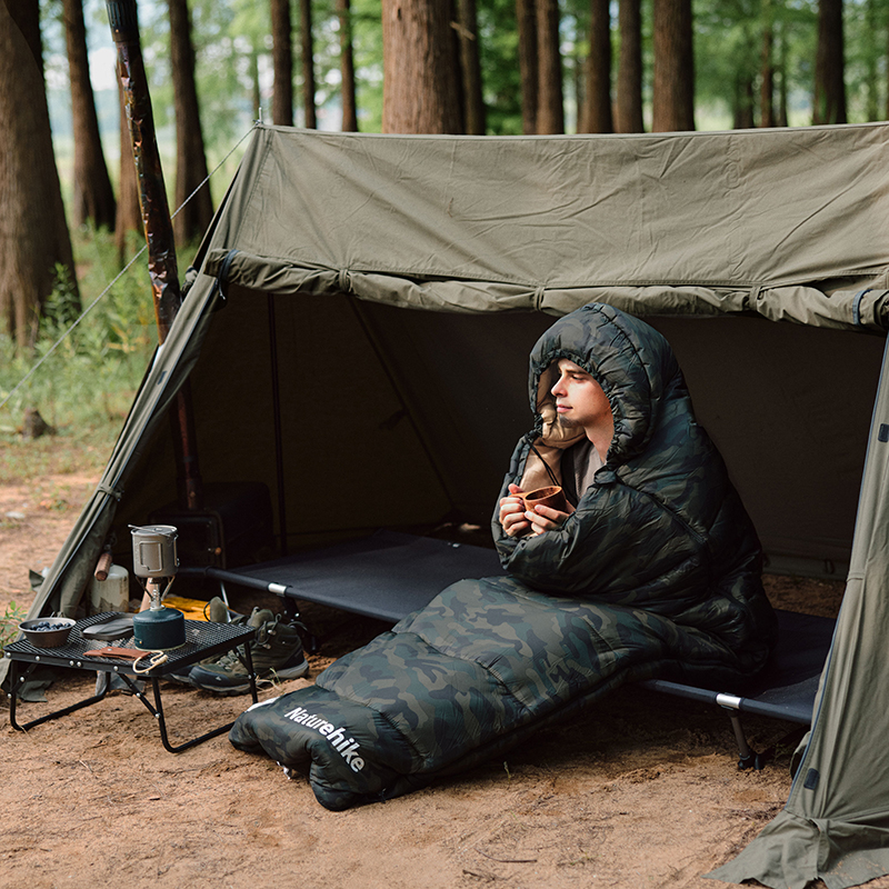Naturehike spací vak M320 s kapucňou 1560g - tmavá kamufláž - ľavý